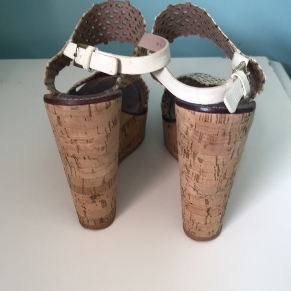 Tory Burch Cork platform wedge sandals ivory daisy cutout leather size 7.5 - Picture 5 of 8